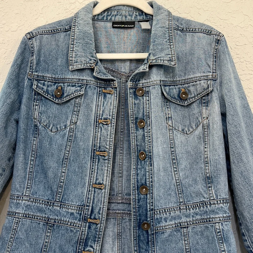DKNY Jeans Y2K Denim Jacket Button Front Embroidered Cuff - Picture 2 of 8